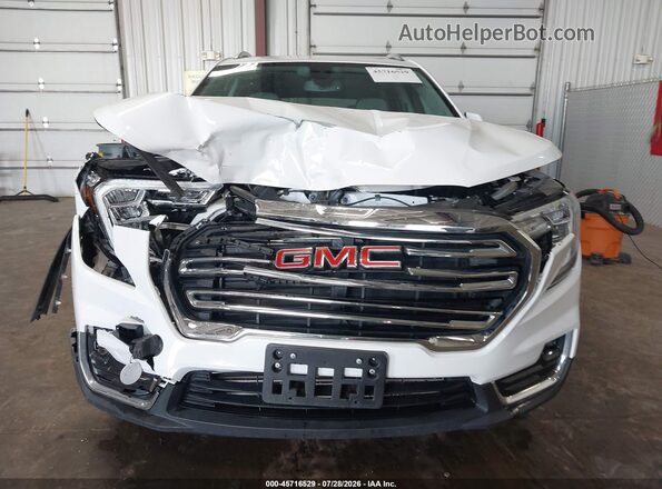 3GKALVEV2NL143091 2022 GMC TERRAIN White Вид задньої частини салону