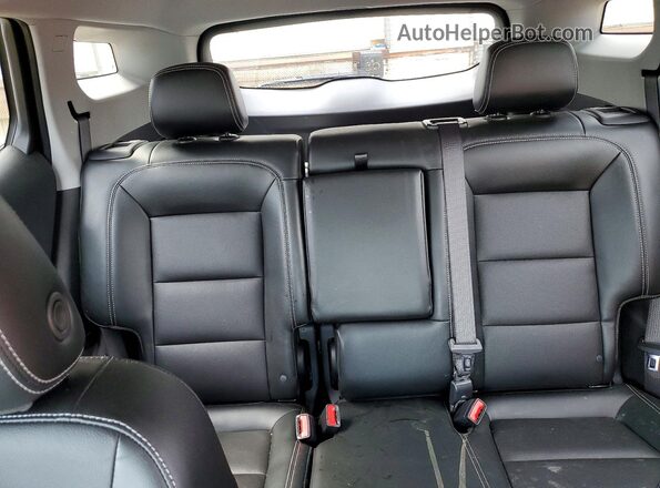 3GKALVEV2NL211468 2022 GMC TERRAIN Red Vista de los asientos traseros