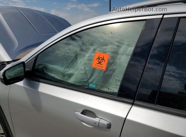 3GKALVEV4LL204437 2020 GMC TERRAIN Silver Widok wnętrza z przodu