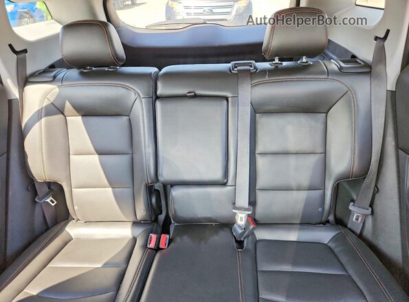 3GKALVEV5ML336740 2021 GMC TERRAIN Cream Հետևի նստատեղերի տեսք