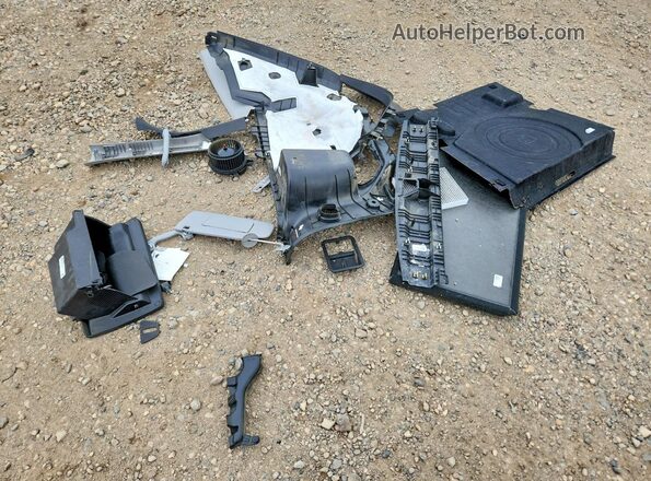3GKALVEV8LL103854 2020 GMC TERRAIN Black VIN sticker view