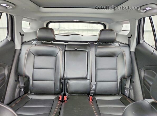 3GKALVEVXKL229521 2019 GMC TERRAIN White უკანა სავარძლების ხედი
