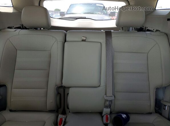 3GKALXEG0PL161914 2023 GMC TERRAIN White Հետևի նստատեղերի տեսք