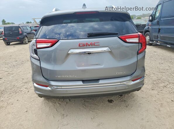 3GKALXEG4PL114644 2023 GMC TERRAIN Серебряный Вид сзади