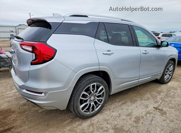 3GKALXEV5NL255069 2022 GMC TERRAIN Silver Trasero derecho