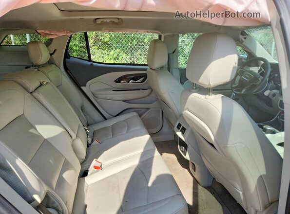 3GKALXEX0LL151197 2020 GMC TERRAIN Silver Rear interior view