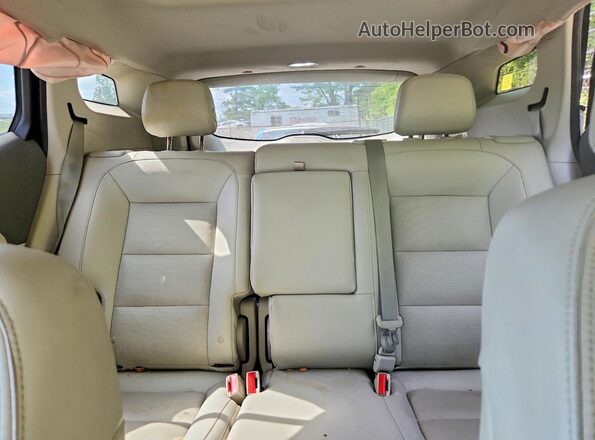 3GKALXEX0LL151197 2020 GMC TERRAIN Silver Rear seats view