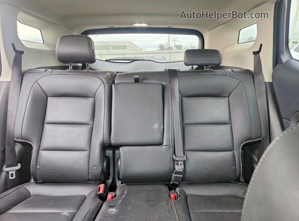 3GKALXEX8JL320105 2018 GMC TERRAIN Silver Rear seats view