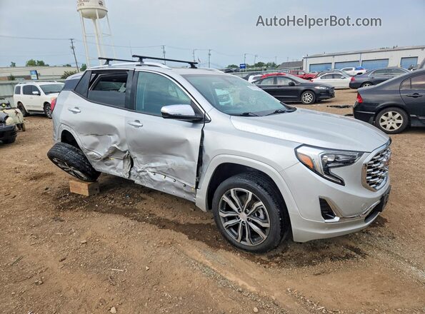 3GKALXEX8JL320105 2018 GMC TERRAIN Silver Front right