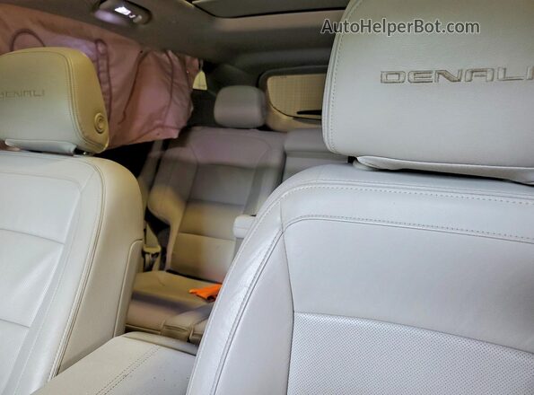 3GKALXEX8LL187610 2020 GMC TERRAIN Black Rear seats view