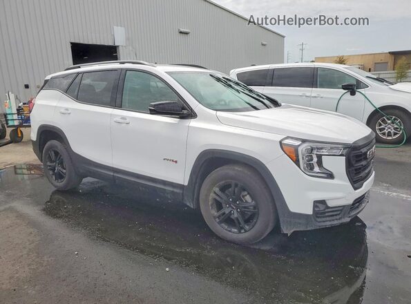 3GKALYEG1PL246458 2023 GMC TERRAIN Белый Передняя правая четверть
