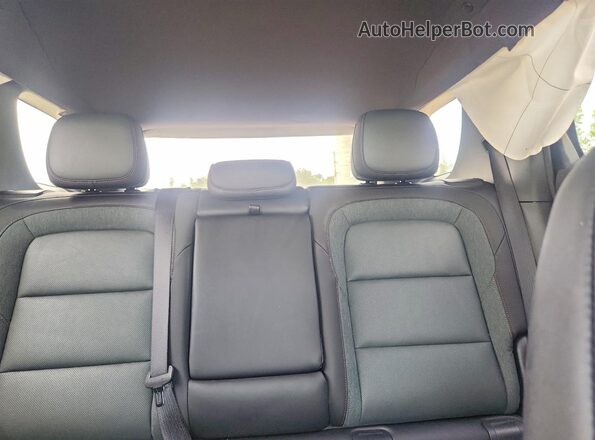 3GKALYEG2TL205928 2026 GMC TERRAIN Silver Вид задніх сидінь