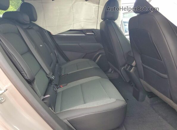 3GKALYEG4TL104597 2026 GMC TERRAIN Beige უკანა სალონის ხედი