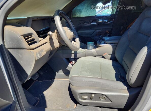 3GKALYEG9TL125154 2026 GMC TERRAIN Silver Vista interior delantera