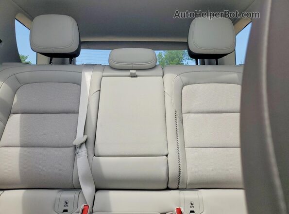 3GKALZEG5TL325597 2026 GMC TERRAIN White უკანა სავარძლების ხედი