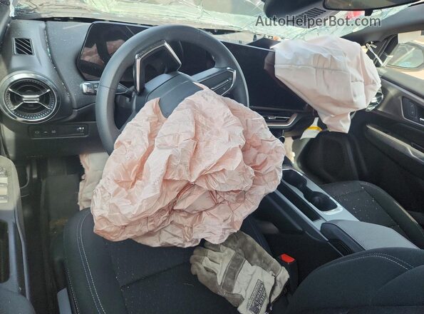 3GN7DMRP3SS219726 2025 CHEVROLET EQUINOX Черный Вид панели приборов