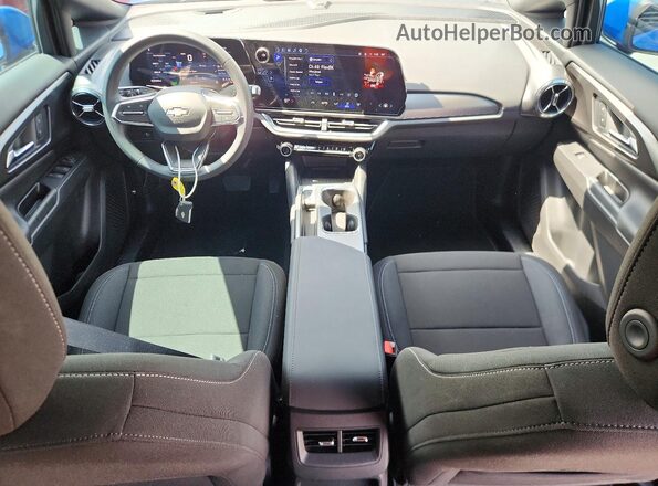 3GN7DMRP7TS129268 2026 CHEVROLET EQUINOX Blue Widok deski rozdzielczej