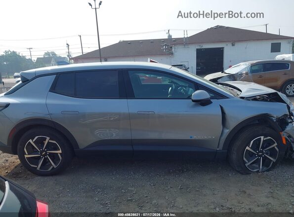 3GN7DMRP8TS108719 2026 CHEVROLET EQUINOX Silver Rear interior view