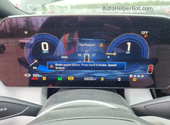 3GN7DNRR3SS264592 2025 CHEVROLET EQUINOX Black Вид щитка приладів