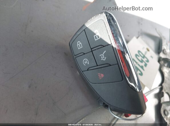 3GN7DNRRXTS121186 2026 CHEVROLET EQUINOX Silver Առջևի վահանակի տեսք