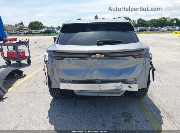 3GN7DNRRXTS121186 2026 CHEVROLET EQUINOX Silver Դիմացի տեսք