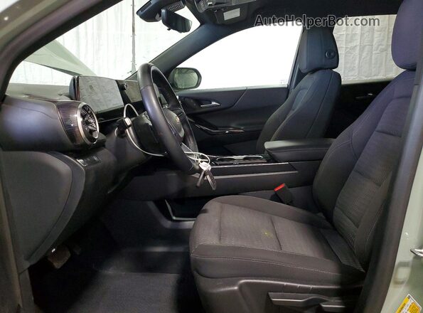 3GNAXHEG5SL142605 2025 CHEVROLET EQUINOX Green Front interior view