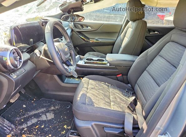 3GNAXHEG7SL326766 2025 CHEVROLET EQUINOX Silver Widok wnętrza z przodu