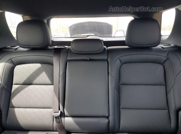 3GNAXHEG7TL185683 2026 CHEVROLET EQUINOX Black Rear seats view