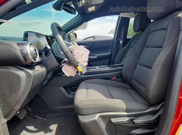 3GNAXHEG8SL181074 2025 CHEVROLET EQUINOX Red Widok wnętrza z przodu