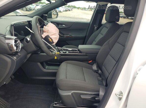 3GNAXHEG8TL475169 2026 CHEVROLET EQUINOX White Widok wnętrza z przodu