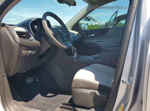 3GNAXHEV2MS139698 2021 CHEVROLET EQUINOX Silver Вид салону спереду