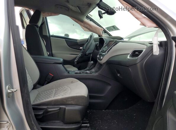 3GNAXHEV4MS156065 2021 CHEVROLET EQUINOX Silver Вид салону спереду