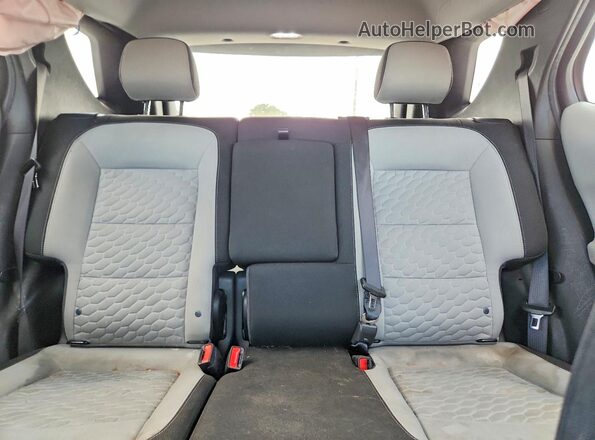 3GNAXHEV6MS164832 2021 CHEVROLET EQUINOX Silver Rear seats view