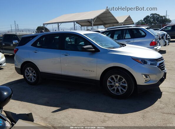 3GNAXHEVXLS698253 2020 CHEVROLET EQUINOX Silver Widok wnętrza z tyłu