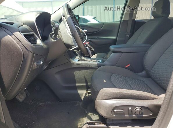 3GNAXJEV1JS502432 2018 CHEVROLET EQUINOX Белый Вид салона спереди