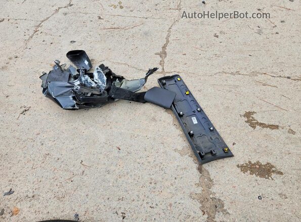 3GNAXJEV1LS677461 2020 CHEVROLET EQUINOX Gray Widok naklejki z numerem VIN
