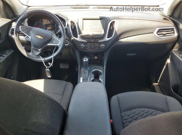 3GNAXJEV9JS635469 2018 CHEVROLET EQUINOX Серебряный Вид панели приборов