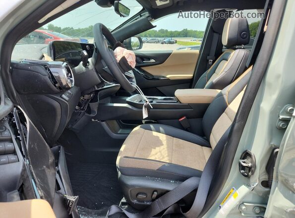 3GNAXKEG5SL294199 2025 CHEVROLET EQUINOX Two Tone Front interior view