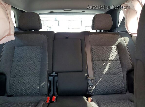 3GNAXKEG8PS188357 2023 CHEVROLET EQUINOX Красный Вид задних сидений