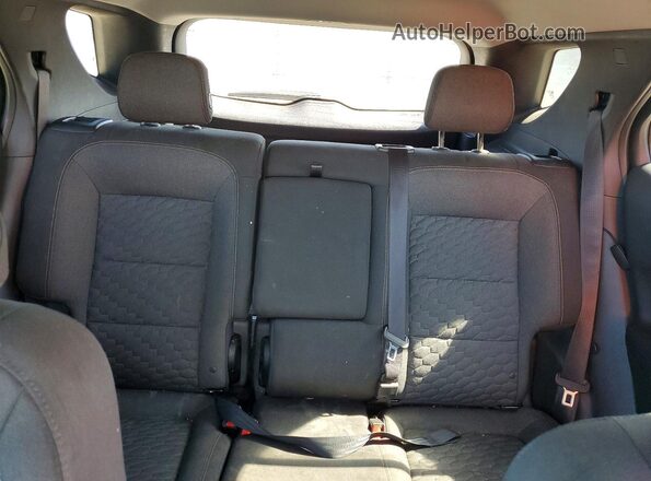 3GNAXKEV8LL105366 2020 CHEVROLET EQUINOX Silver Widok tylnych siedzeń