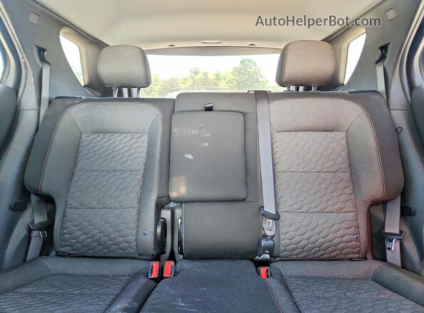 3GNAXKEV9MS166605 2021 CHEVROLET EQUINOX Серебряный Вид задних сидений