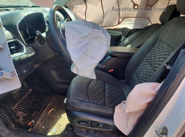 3GNAXKEVXMS137047 2021 CHEVROLET EQUINOX Белый Вид салона спереди
