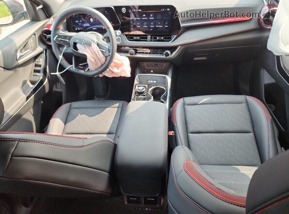 3GNAXLEG2TL155865 2026 CHEVROLET EQUINOX Red Вид панелі приладів