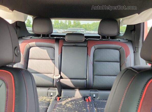 3GNAXLEG2TL155865 2026 CHEVROLET EQUINOX Red Вид задніх сидінь