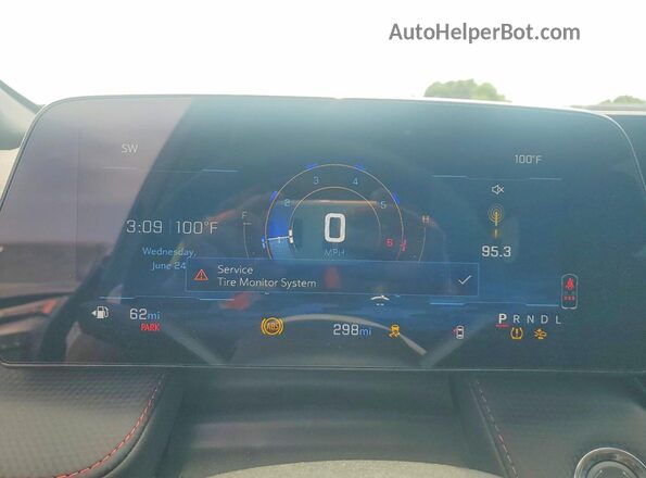 3GNAXLEG3TL488690 2026 CHEVROLET EQUINOX Black ხელსაწყოთა პანელის ხედი