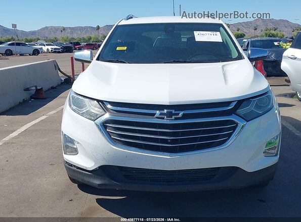 3GNAXMEV0JS579715 2018 CHEVROLET EQUINOX White Widok wnętrza z tyłu