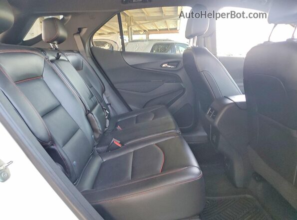 3GNAXMEV0NS121386 2022 CHEVROLET EQUINOX White Rear seats view