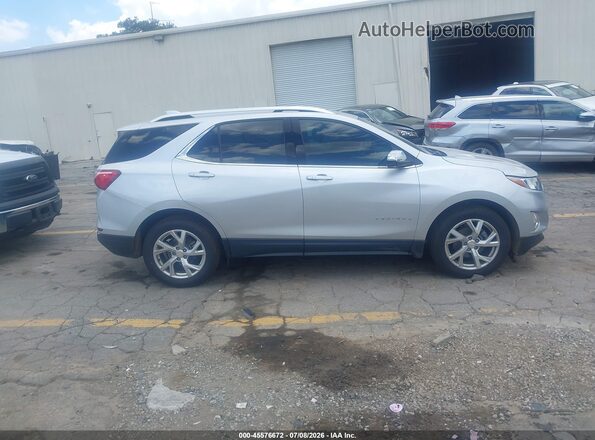 3GNAXNEV1MS175963 2021 CHEVROLET EQUINOX Серебряный Вид задней части салона