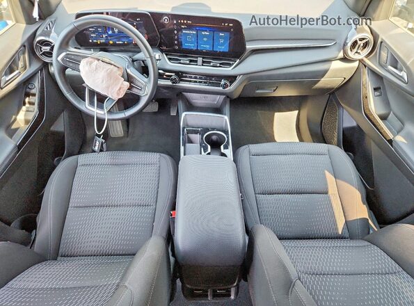 3GNAXPEG2SL324045 2025 CHEVROLET EQUINOX Серебряный Вид панели приборов