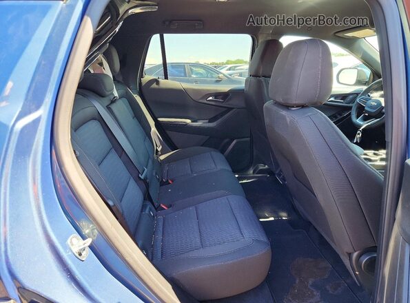 3GNAXPEG7TL439631 2026 CHEVROLET EQUINOX Blue Հետևի նստատեղերի տեսք